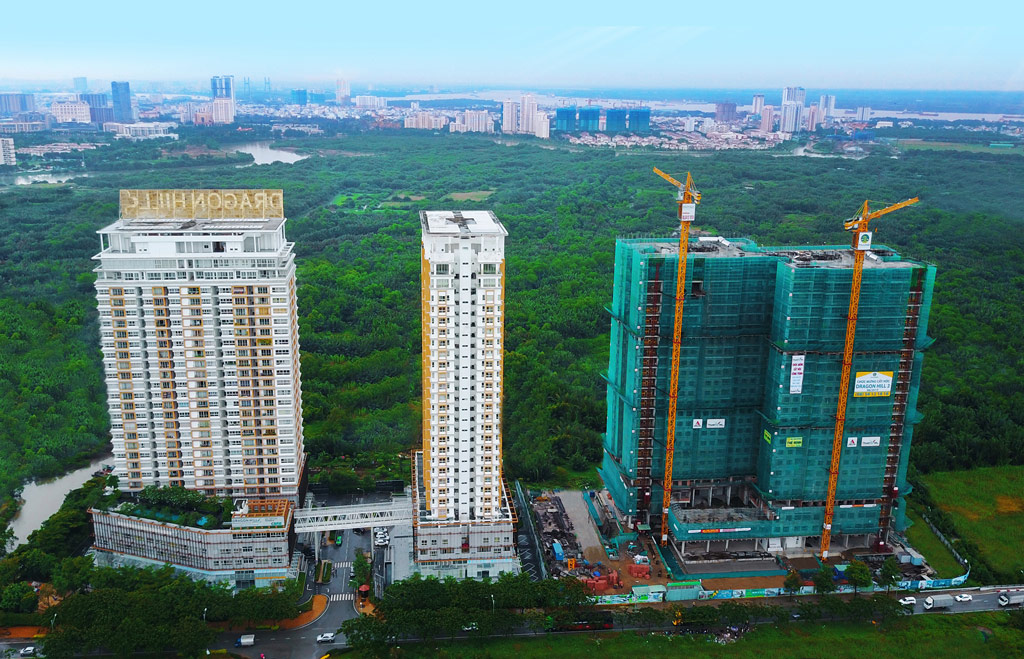 CÔNG TY CỔ PHẦN ĐỊA ỐC PHÚ LONG - CẤT NÓC CÔNG TRÌNH DRAGON HILL RESIDENCE AND SUITES 2 - NAM SÀI GÒN